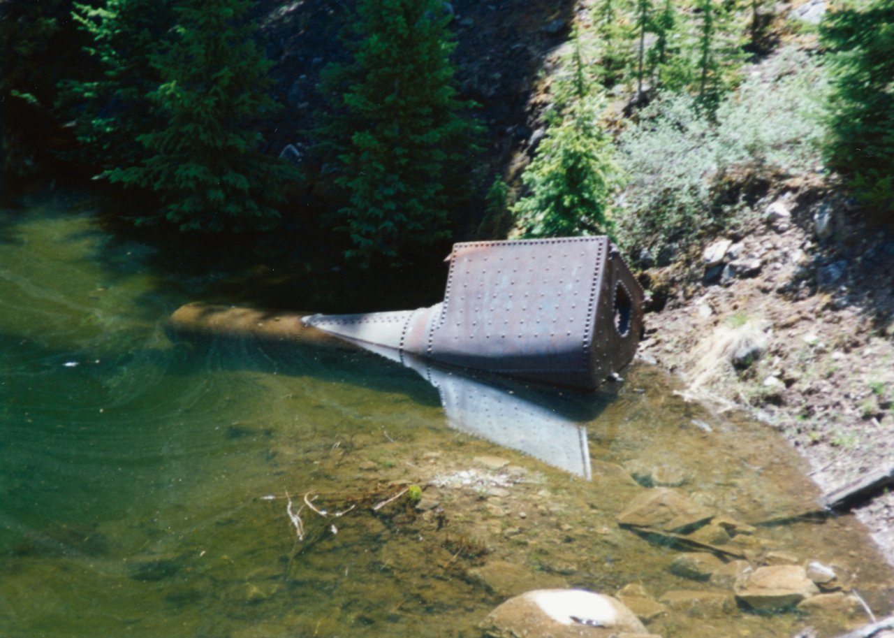 AandM trip to Co 1994 some old disgarded equipment in the stream